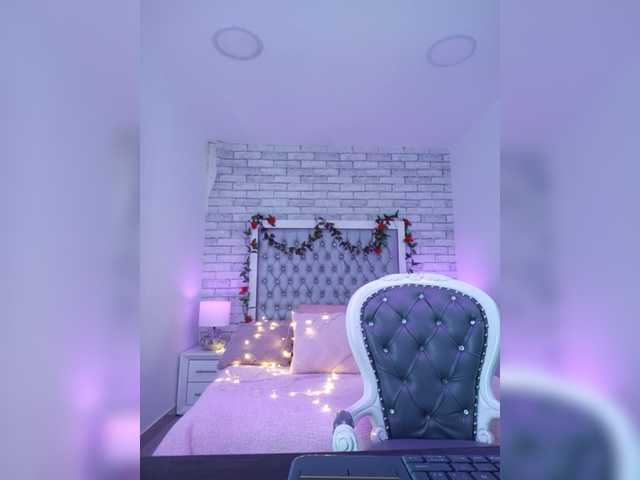 ElizHarper live cam on BongaCams