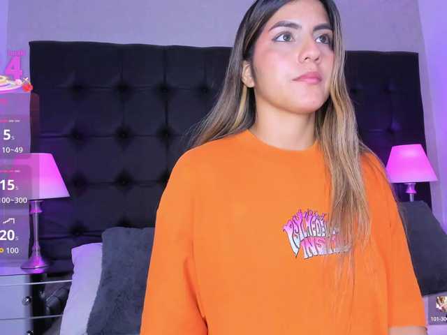 ElizHarper — live female cam
