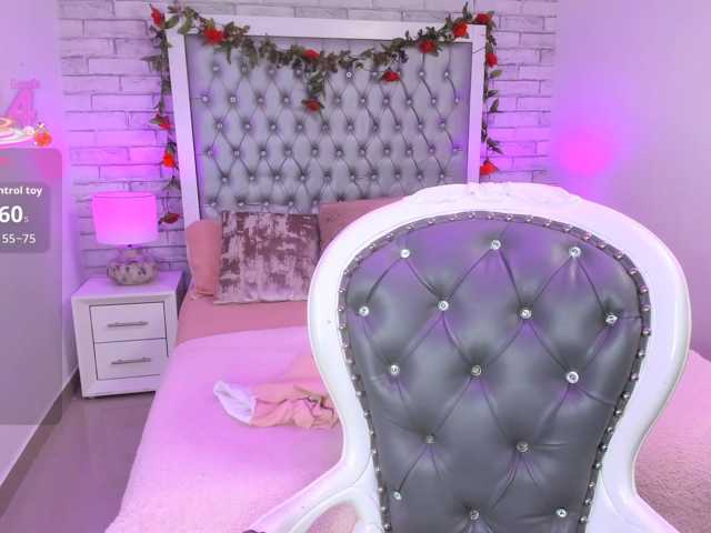 ElizHarper live cam on BongaCams