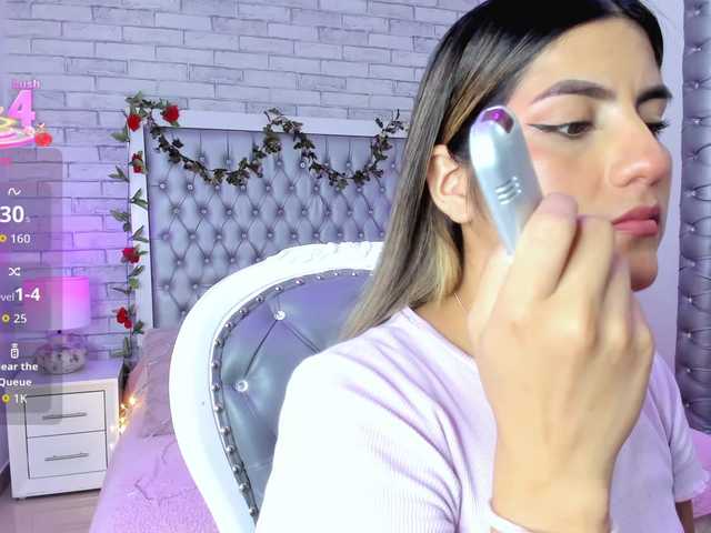 ElizHarper live cam on BongaCams