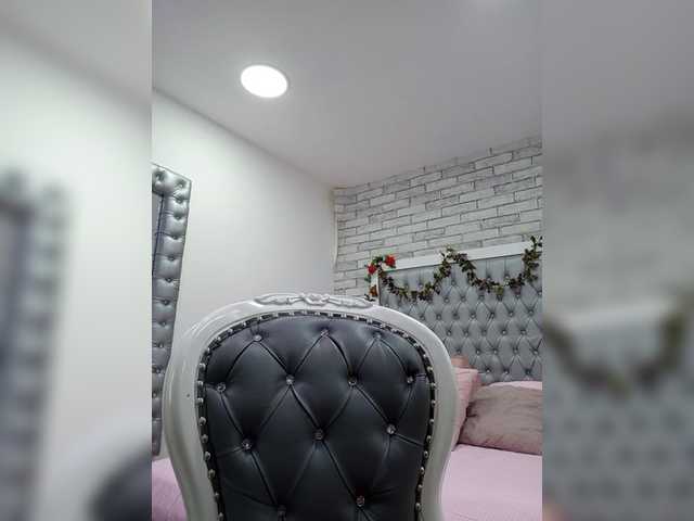ElizHarper live cam on BongaCams