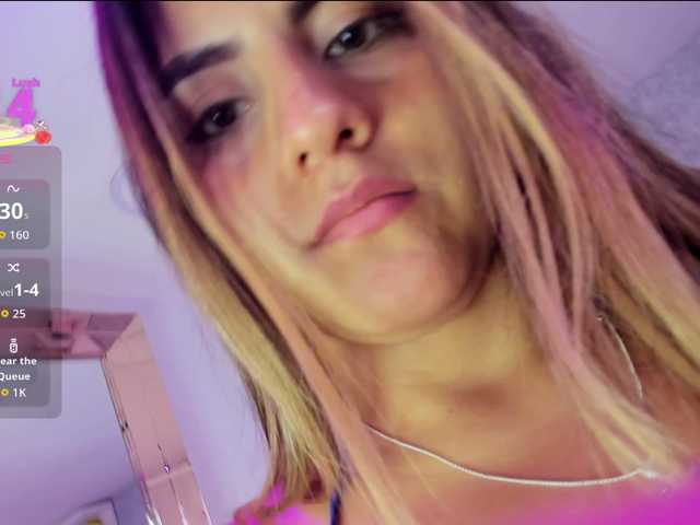 ElizHarper live cam on BongaCams