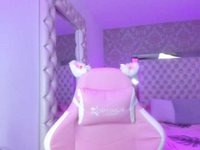 ElizHarper live cam on BongaCams
