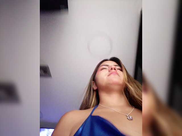 ElizHarper live cam on BongaCams