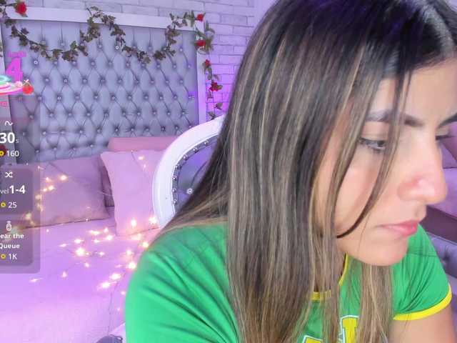 ElizHarper live cam on BongaCams