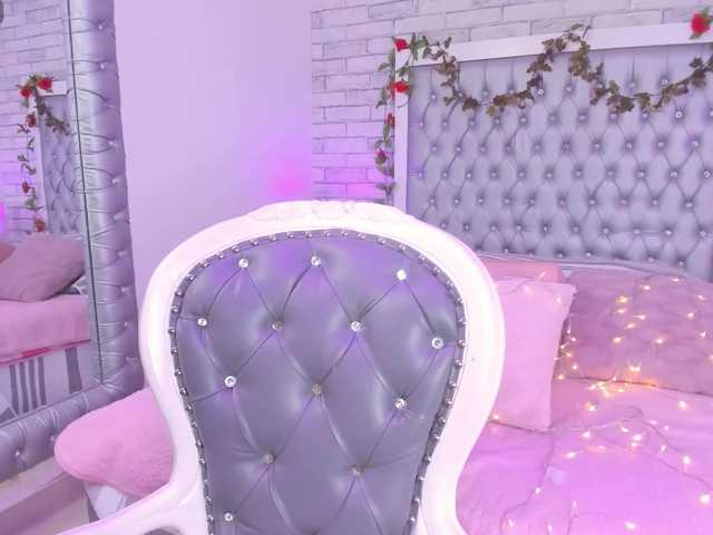 ElizHarper live cam on BongaCams
