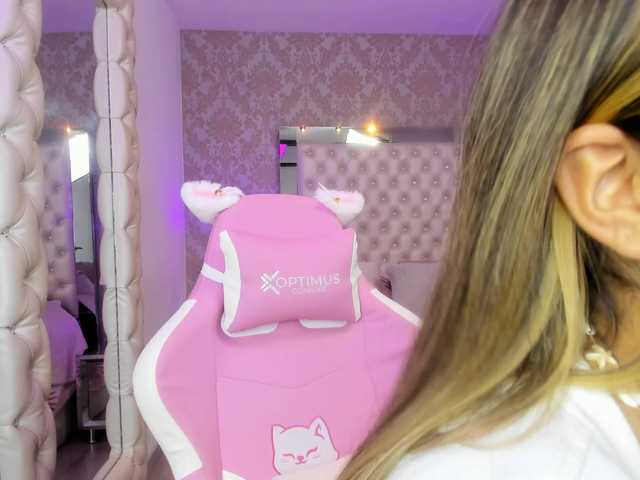 ElizHarper live cam on BongaCams