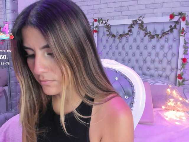 ElizHarper live cam on BongaCams