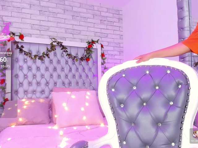 ElizHarper live cam on BongaCams