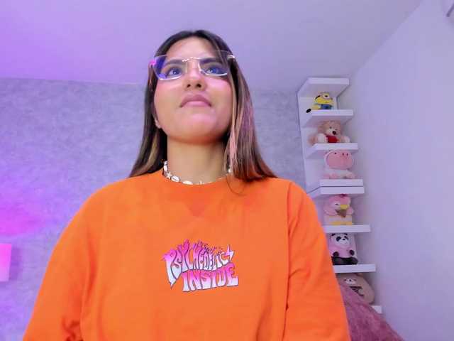 ElizHarper live cam on BongaCams