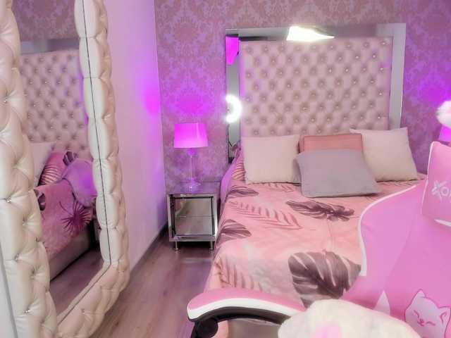 ElizHarper live cam on BongaCams