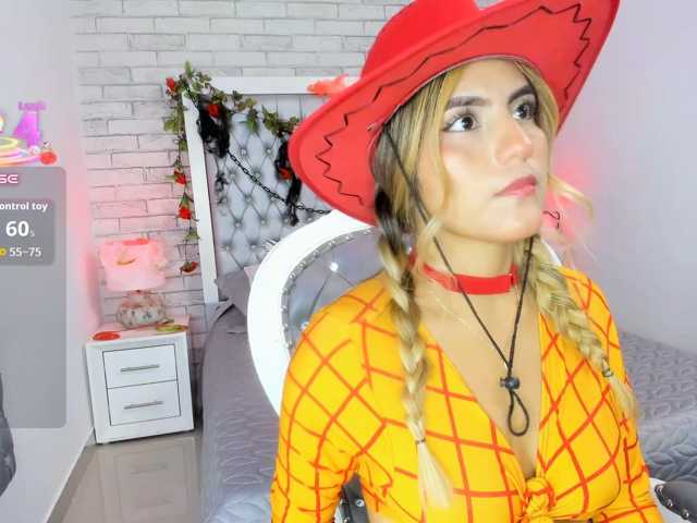 ElizHarper live cam on BongaCams