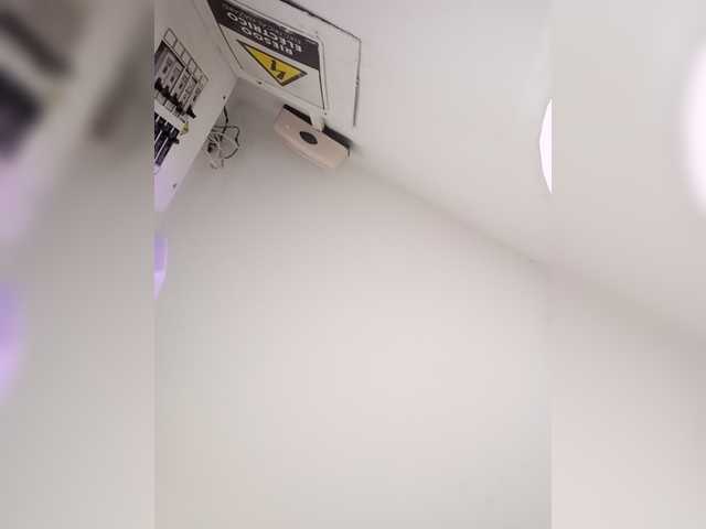 ElizHarper live cam on BongaCams