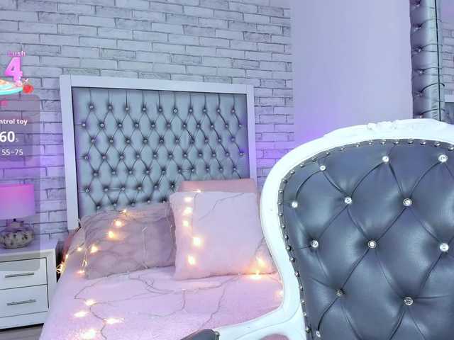 ElizHarper live cam on BongaCams