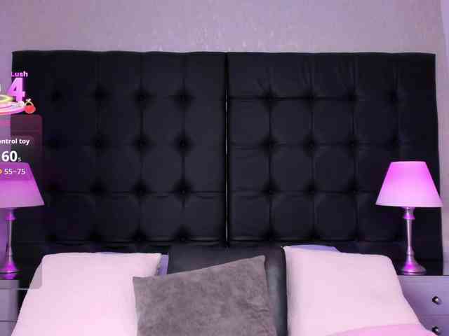 ElizHarper webcam