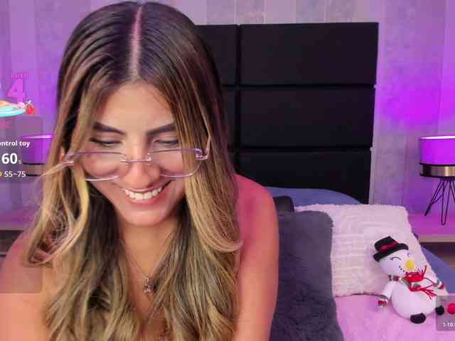 ElizHarper webcam