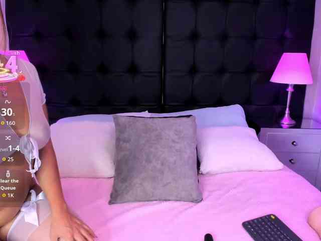 ElizHarper webcam