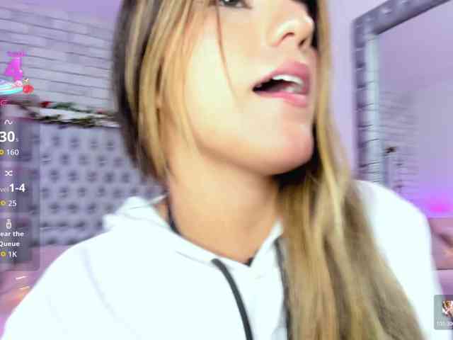 ElizHarper webcam