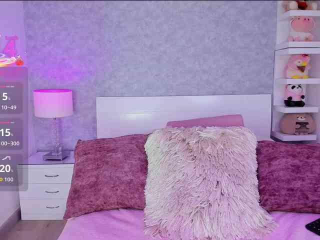 ElizHarper webcam