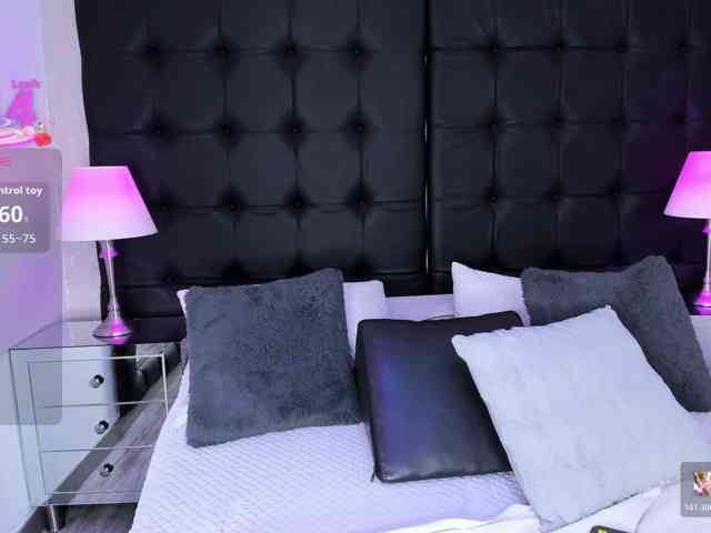 ElizHarper webcam