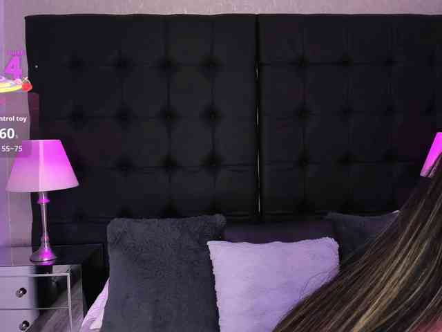 ElizHarper webcam