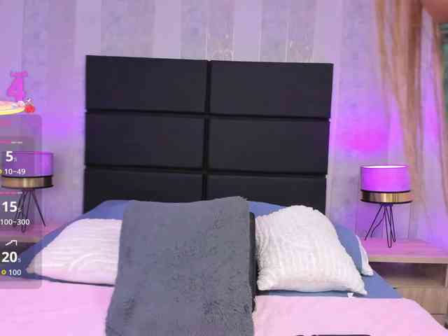 ElizHarper webcam