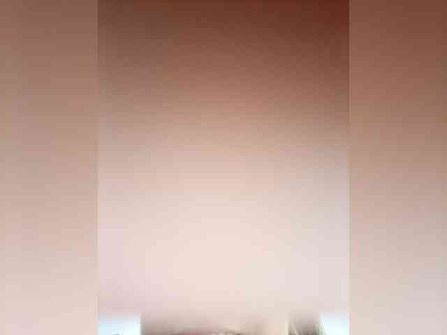 ElizHarper webcam