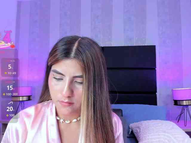 ElizHarper webcam