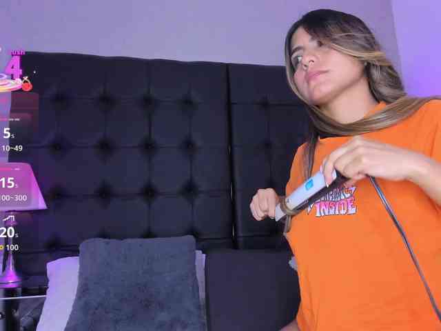 ElizHarper webcam