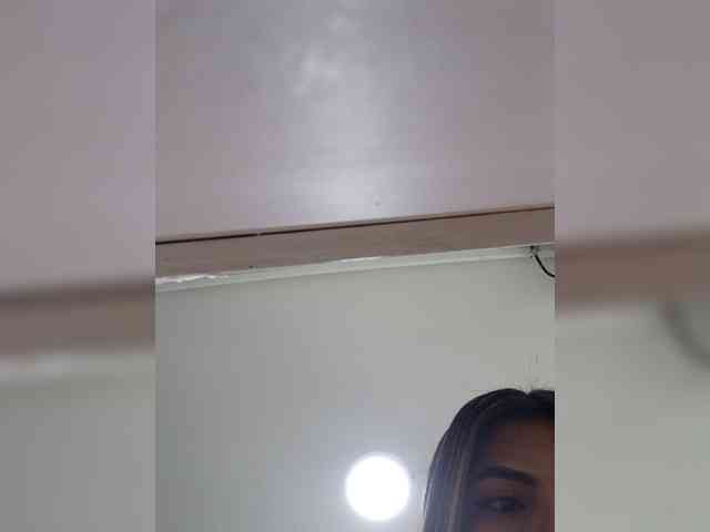 ElizHarper webcam