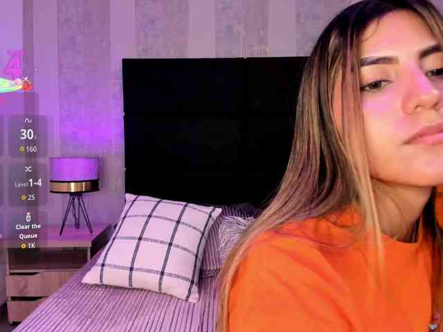 ElizHarper webcam