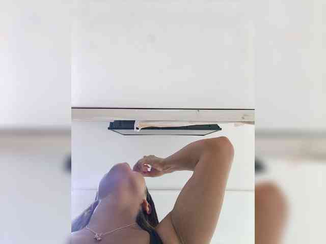 ElizHarper webcam