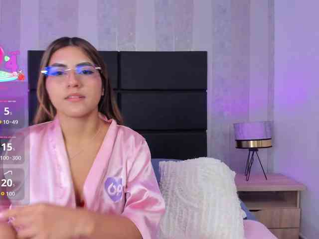ElizHarper webcam