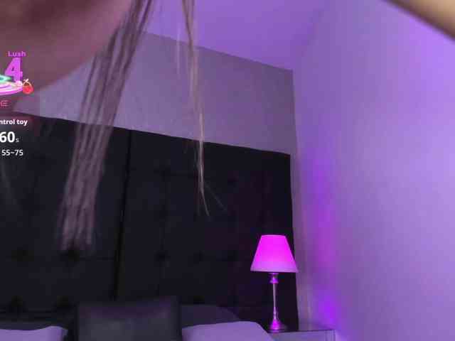 ElizHarper webcam