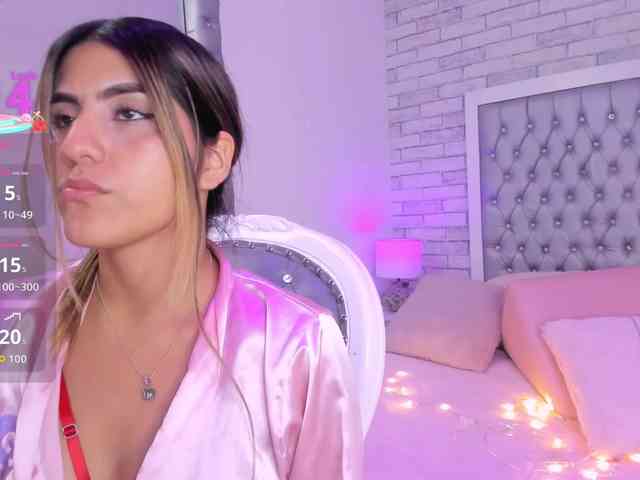 ElizHarper webcam