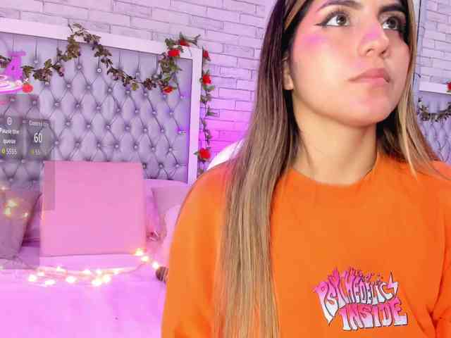 ElizHarper webcam