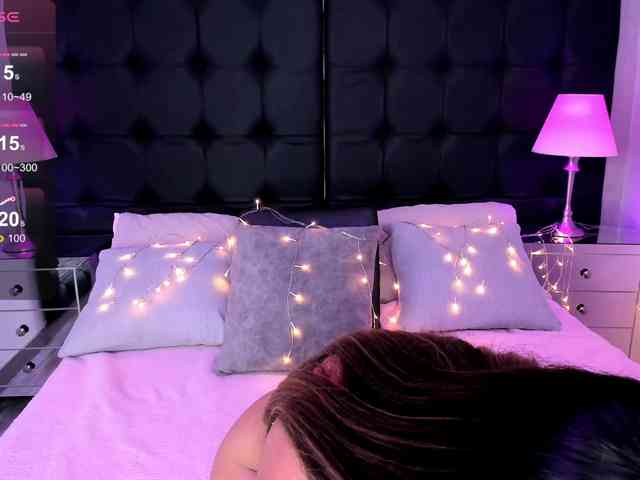 ElizHarper webcam