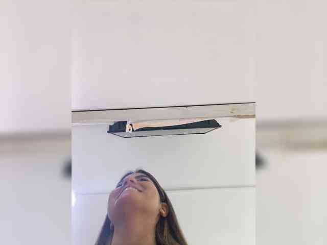ElizHarper webcam