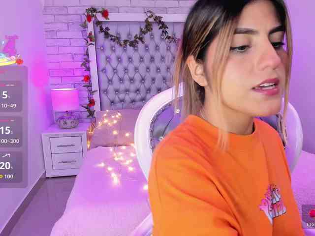 ElizHarper webcam