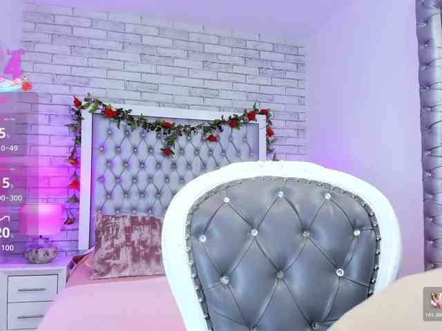 ElizHarper webcam