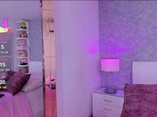 ElizHarper webcam