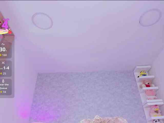 ElizHarper webcam
