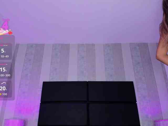 ElizHarper webcam