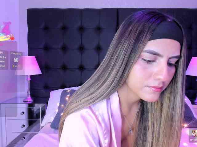 ElizHarper webcam