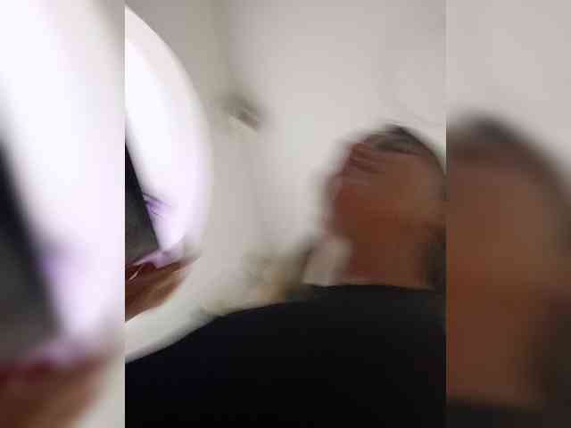 ElizHarper webcam