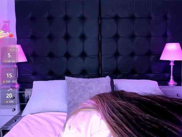 ElizHarper webcam