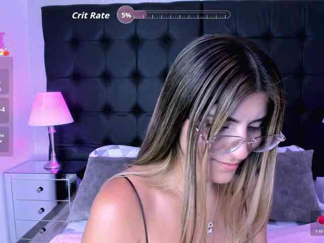 ElizHarper webcam
