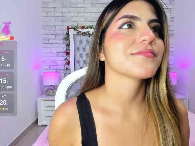 ElizHarper webcam