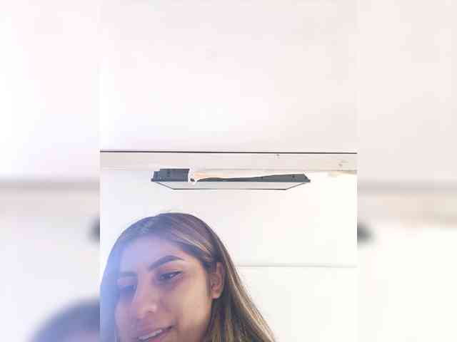 ElizHarper webcam