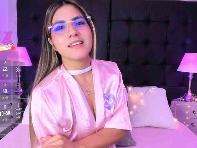 ElizHarper webcam